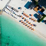 Casa Moderna En Playa Norte Isla Mujeres